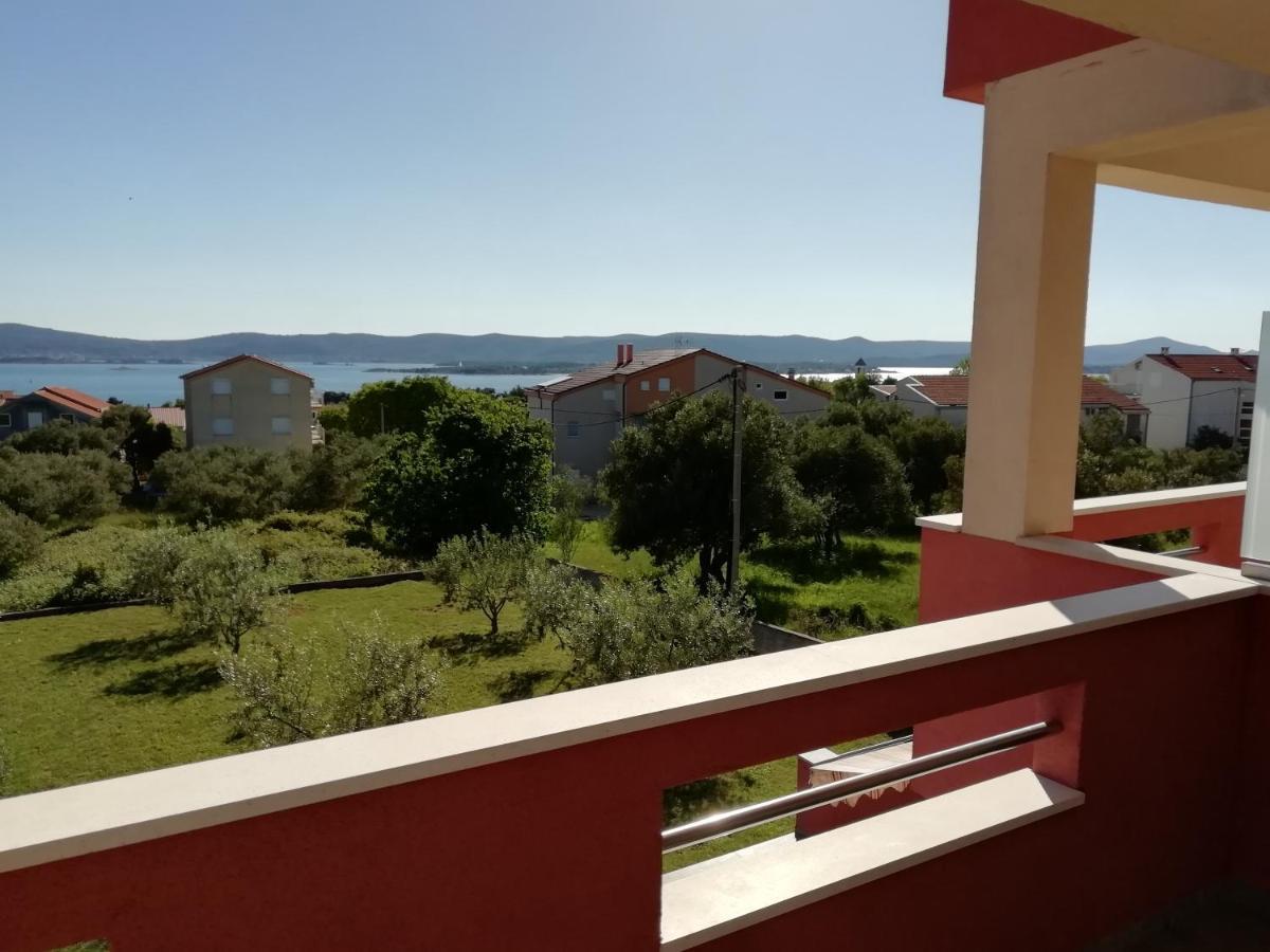 Villa „Drei Palmen“ Sveti Filip i Jakov Eksteriør billede
